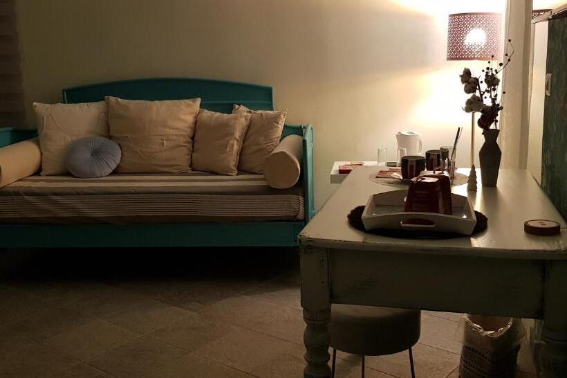 Трехместный Номер Стандарт с Балконом, Cortile Gancia   Sweet House