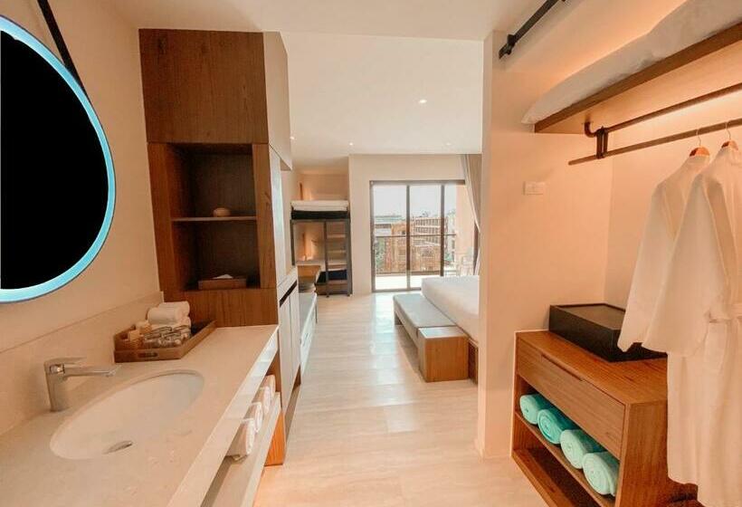 패밀리 룸, Pamookkoo