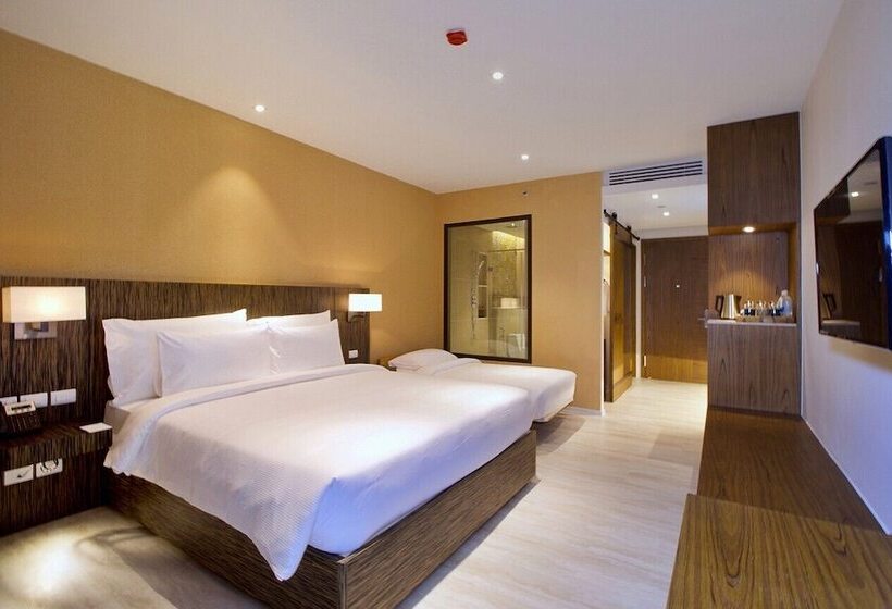 디럭스 룸, Pamookkoo