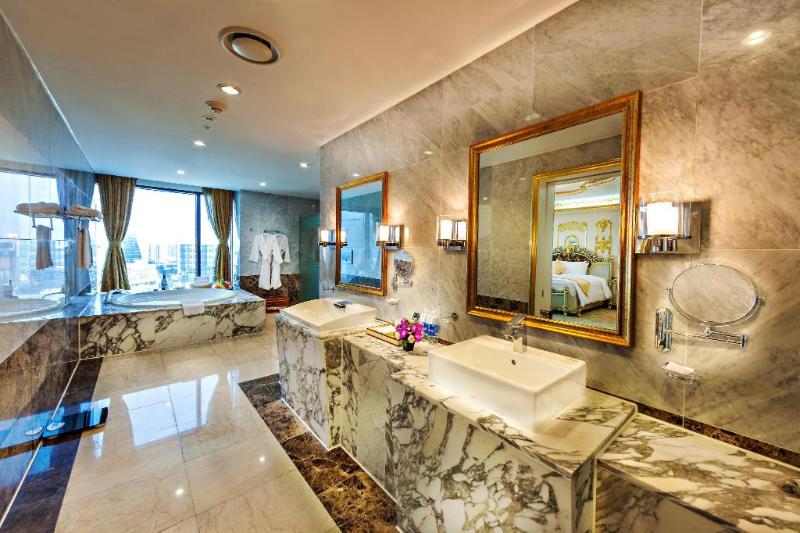 Quarto Premium, Pamookkoo