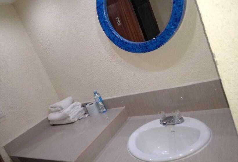 标准间, Posada Del Rey