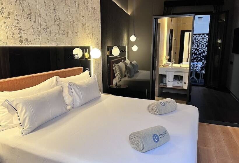 سوییت, Vincci Selección Unuk 5* GL