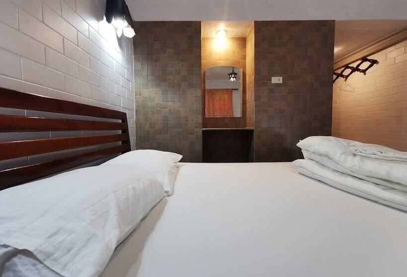 스탠다드 룸, Baan Lanna Resort