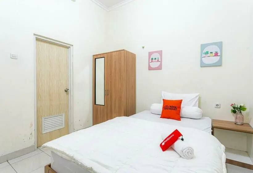 اتاق استاندارد, Reddoorz Syariah Near Assalaam Ums