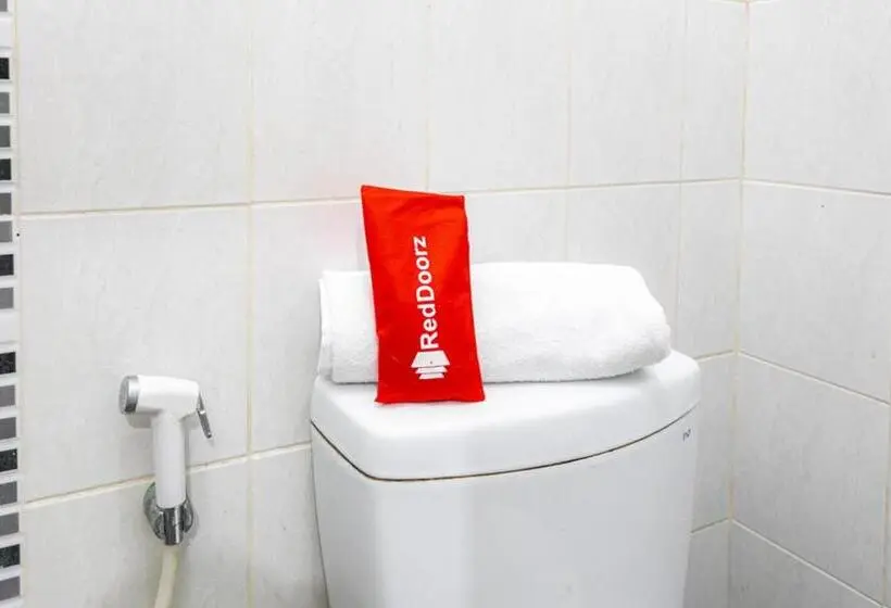 اتاق لوکس, Reddoorz Syariah Near Assalaam Ums