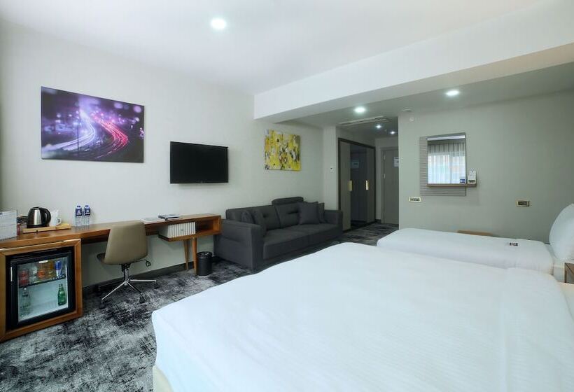 اتاق خانوادگی, Tryp By Wyndham Istanbul Topkapi
