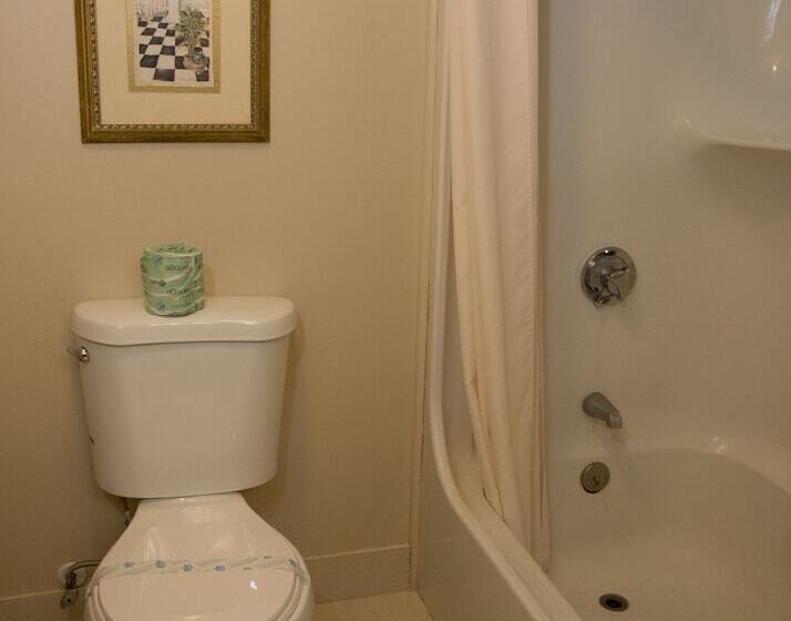 스위트, Hampton Falls Inn