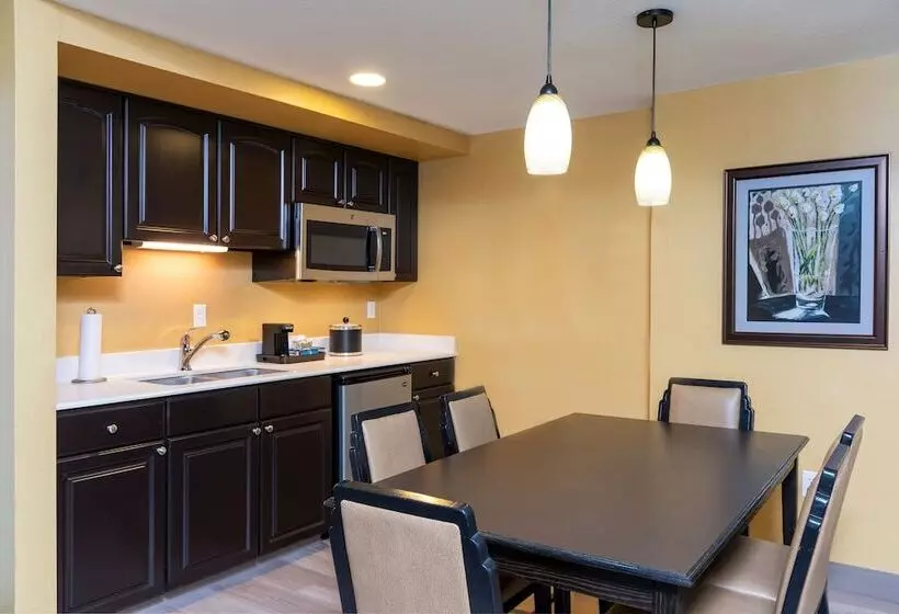 スイート, Hampton Inn Holland