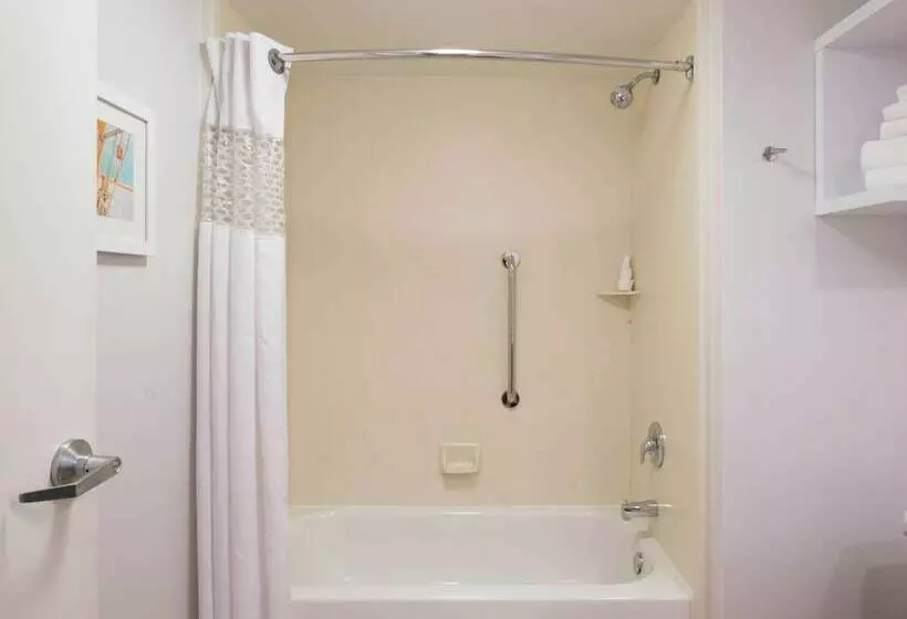 ２ダブルベッドのスタンダードルーム, Hampton Inn & Suites Rochester/victor