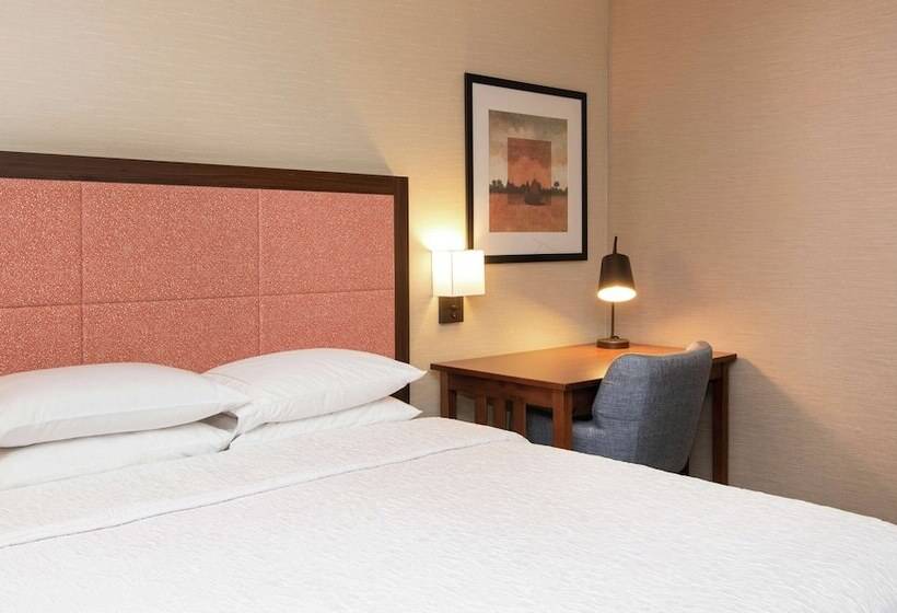 جناح, Hampton Inn & Suites Rochester/victor