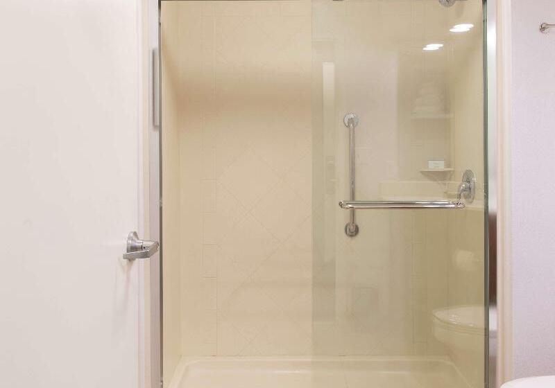 جناح, Hampton Inn & Suites Rochester/victor