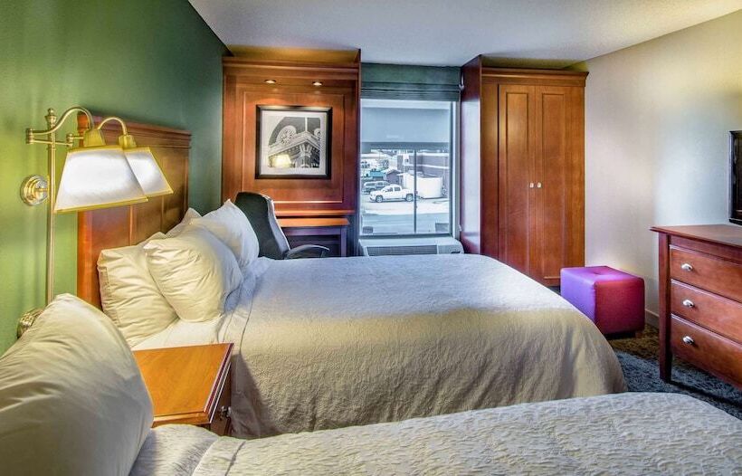 Номер Стандарт 2 Двуспальные Кровати, Hampton Inn Washington