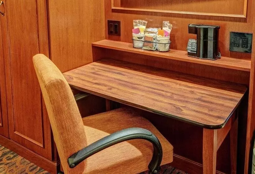 身障者適用スタンダードルーム, Hampton Inn Winchester
