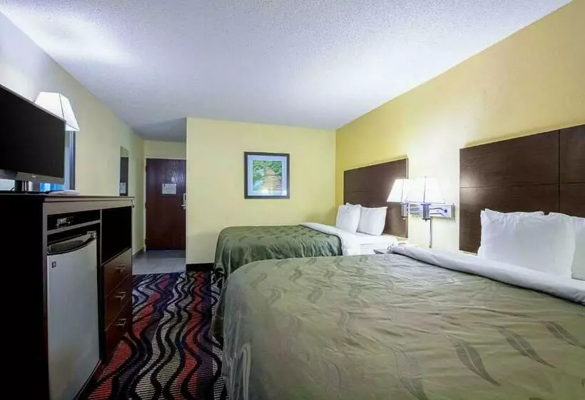 ２ダブルベッドのスタンダードルーム, Quality Inn Holly Springs South