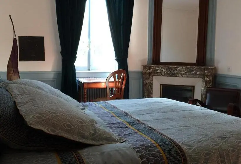 اتاق استاندارد با تخت بزرگ, Le Clos Des Fayettes