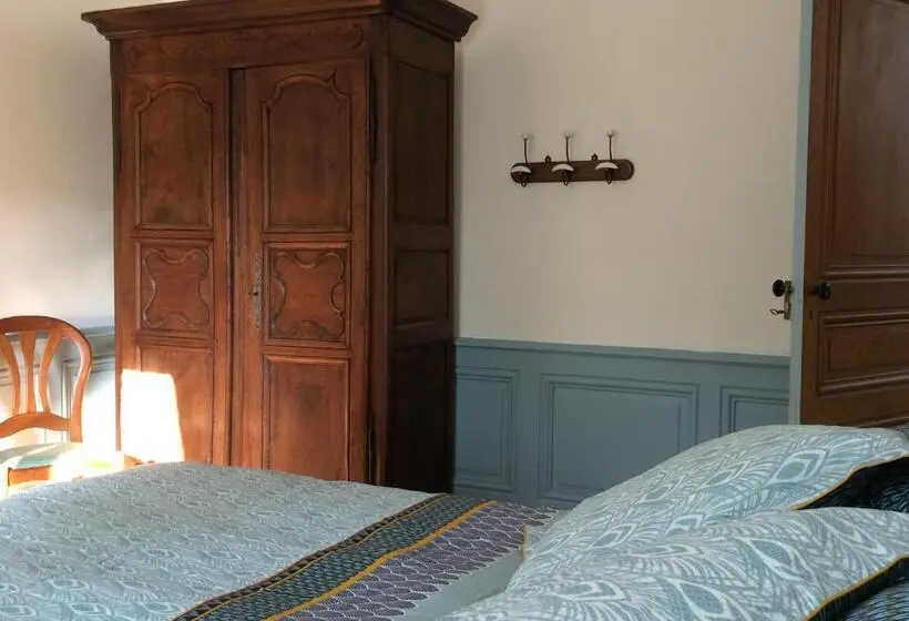 اتاق استاندارد با تخت بزرگ, Le Clos Des Fayettes