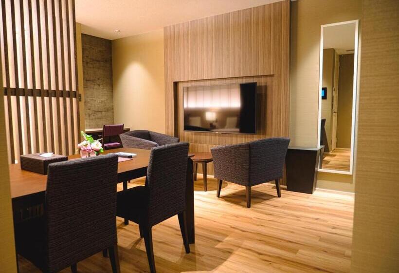 舒适三人间, Grand Base Beppueki