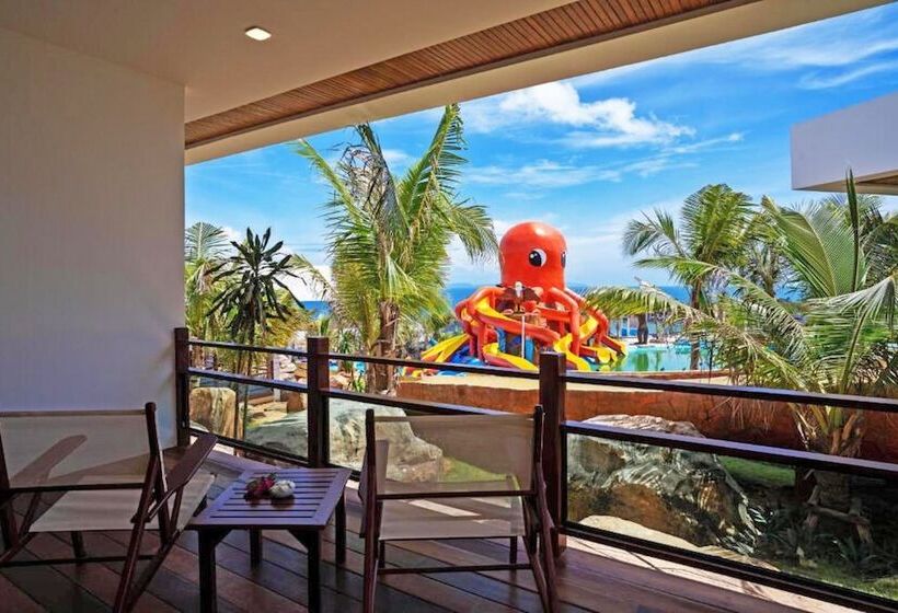 풀장 전망 디럭스 룸, Phi Phi Mountain Beach Resort Sha Certified