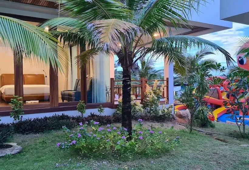 プールの見えるデラックスルーム, Pp Mountain Beach Resort