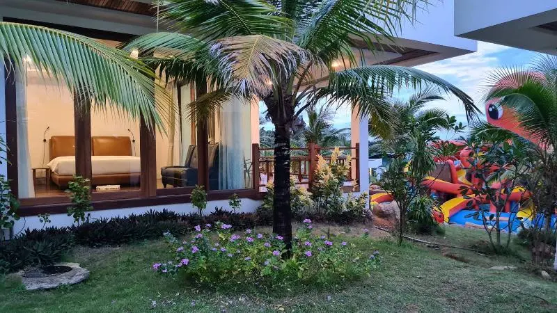 デラックスファミリールーム, Pp Mountain Beach Resort