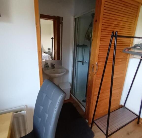 اتاق استاندارد, Arley House B & B