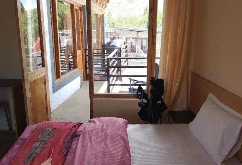 标准间带山景, Goba Guest House