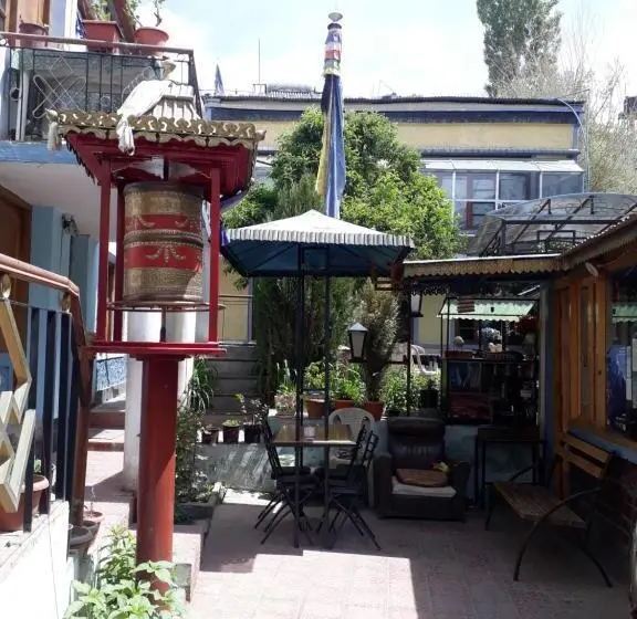エコノミールーム, Goba Guest House