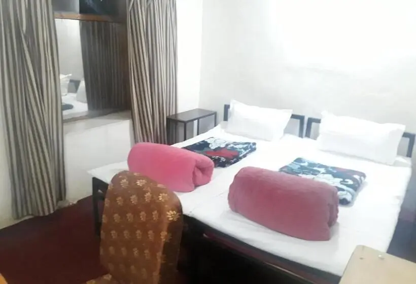 エコノミールーム, Goba Guest House