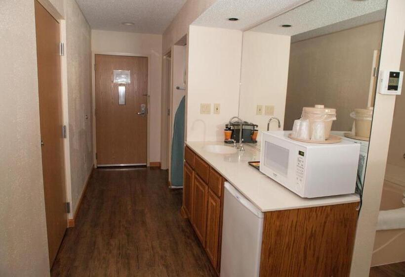 Люкс Deluxe Кровать Кинг, The Harrington Inn