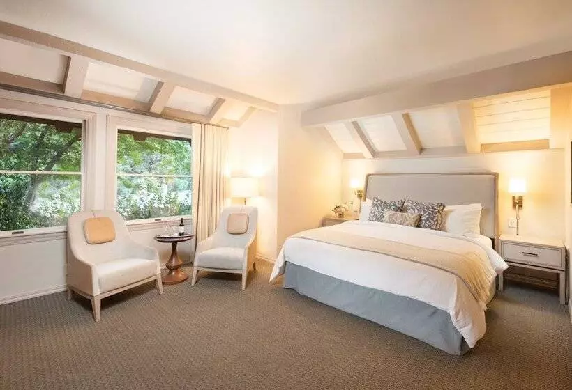 اتاق استاندارد, Harvest Inn