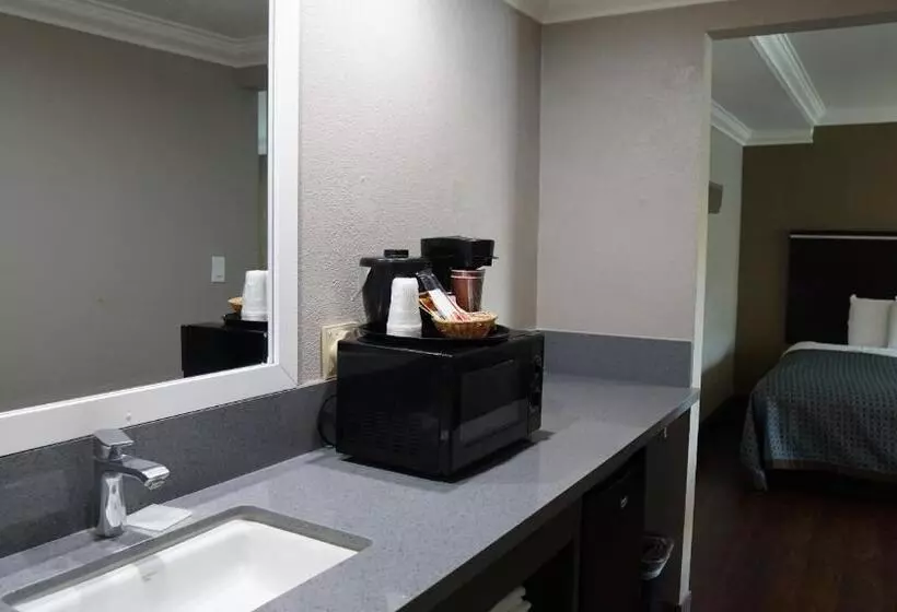 اتاق استاندارد, Hawthorne Plaza Inn Near Lax