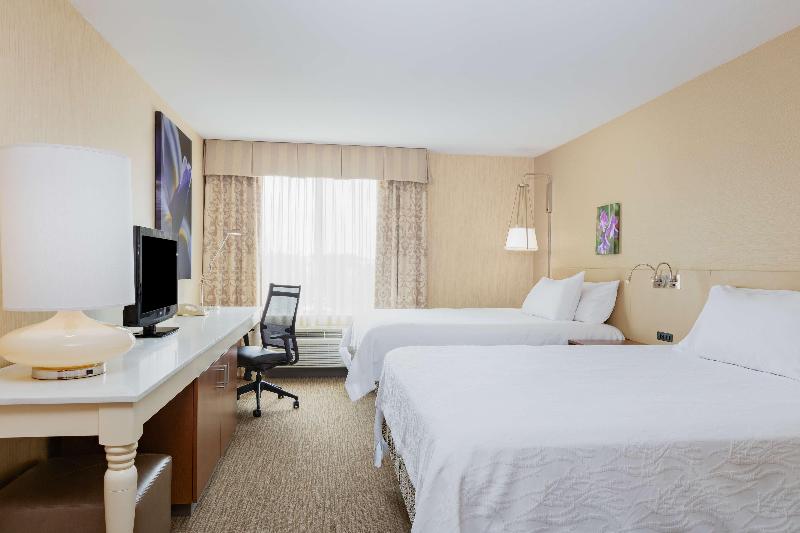 Номер Премиум, Hilton Garden Inn Folsom