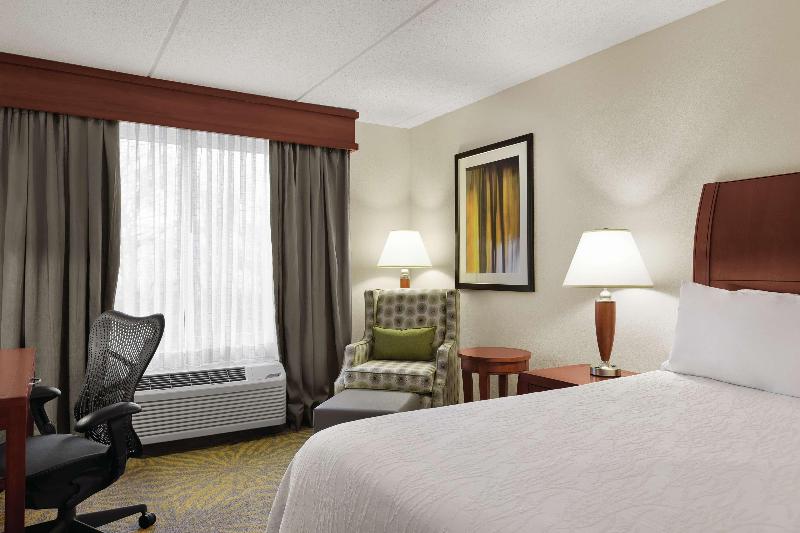 Стандартный Номер Кровать Кинг, Hilton Garden Inn Shelton