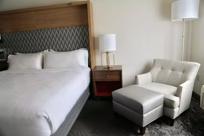 スタンダードルーム, Holiday Inn Salem, An Ihg
