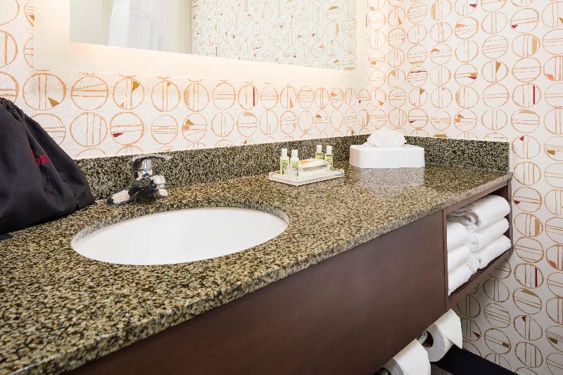 Номер Deluxe Кровать Кинг, Holiday Inn Salem, An Ihg