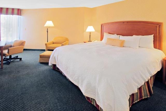 غرفة قياسية سرير كينج, Quality Inn Florissant   St Louis