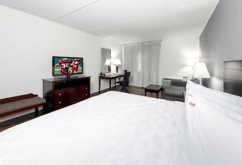 غرفة ديلوكس لذوى الاحتياجات الخاصة, Red Roof Inn Plus Newark Liberty Airport   Carteret