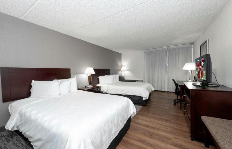 디럭스 룸, Red Roof Inn Plus Newark Liberty Airport   Carteret