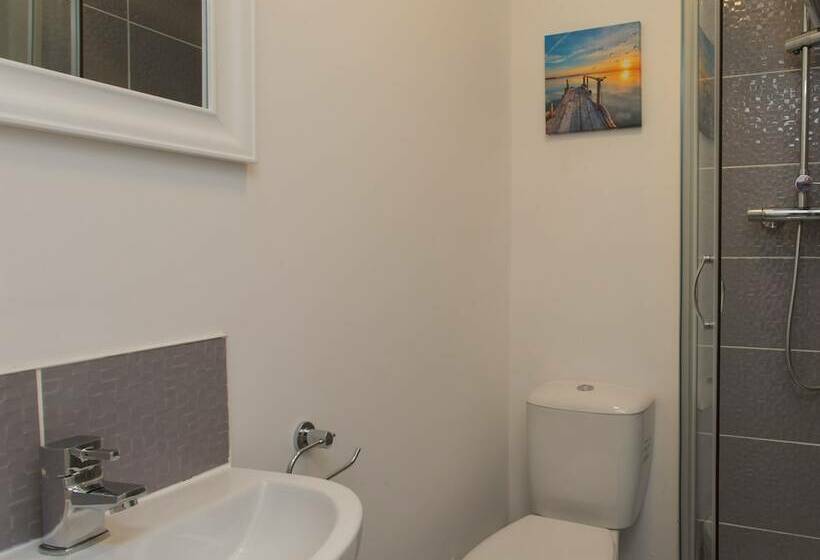 חדר סופריור, Townhouse Plus @ Westminster Street Crewe