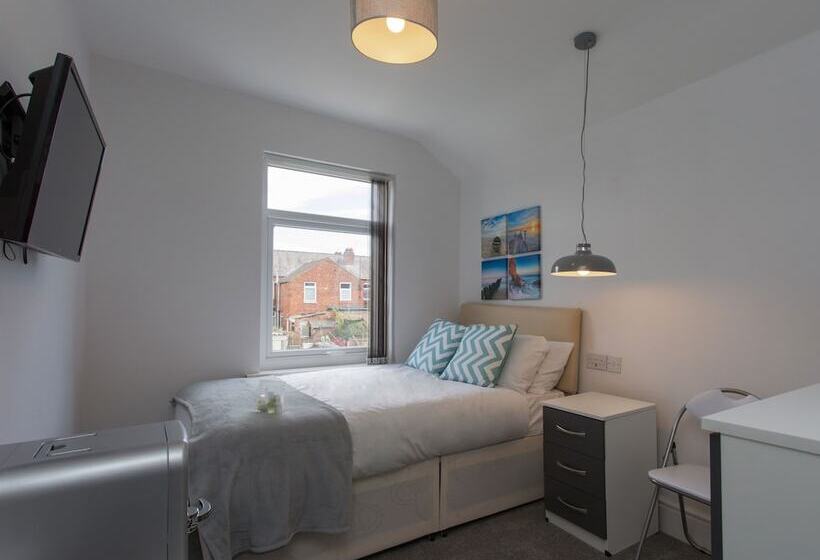 חדר סטודיו סטנדרד, Townhouse Plus @ Westminster Street Crewe