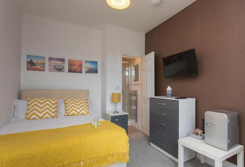 חדר סופריור, Townhouse Plus @ Westminster Street Crewe