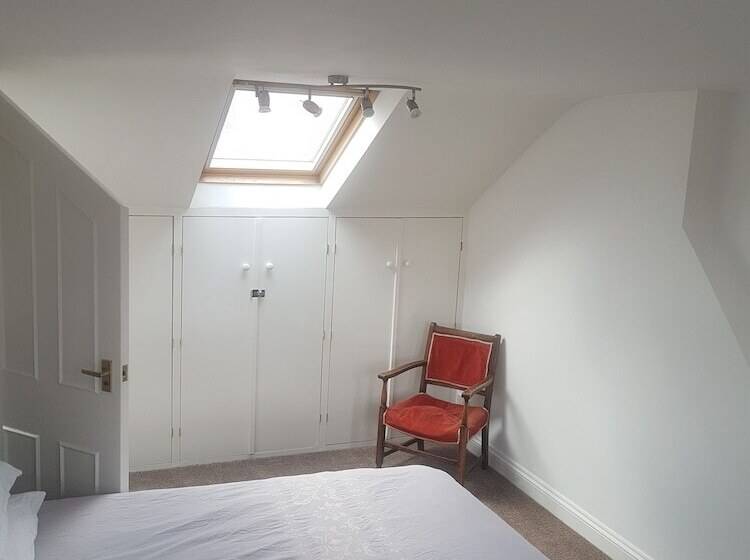 豪华房间, Cozy Place