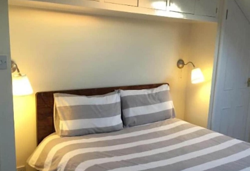 اتاق لوکس, Cozy Place