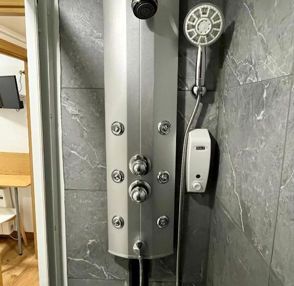 غرفة قياسية, Montero Sestao Bilbao