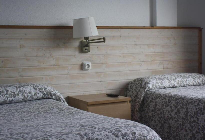 غرفة قياسية حمام مشترك, Montero Sestao Bilbao