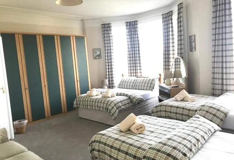 Perhehuone, Princetown Guesthouse