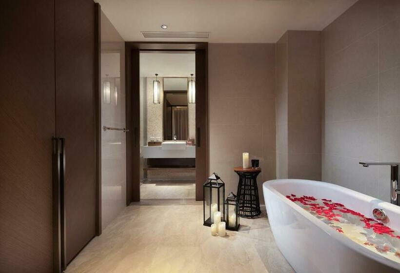 디럭스 스위트, Narada Resort Hotel Sanya Pleasant Bay