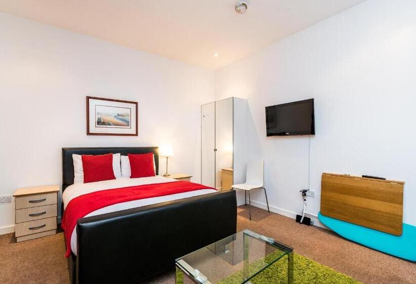 스탠다드 룸, Thames View House