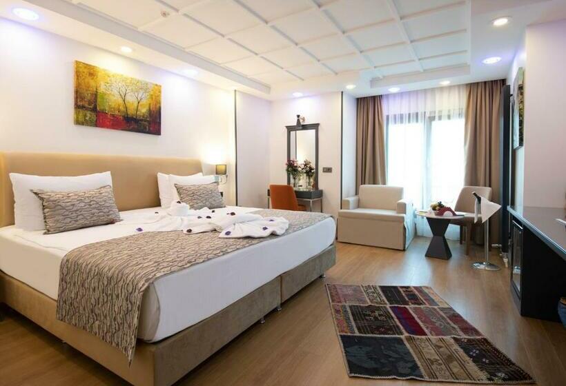 スタンダードトリプルルーム, Antusa Design Hotel & Spa