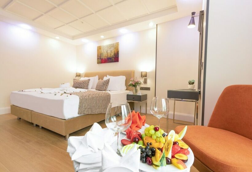 スタンダードトリプルルーム, Antusa Design Hotel & Spa